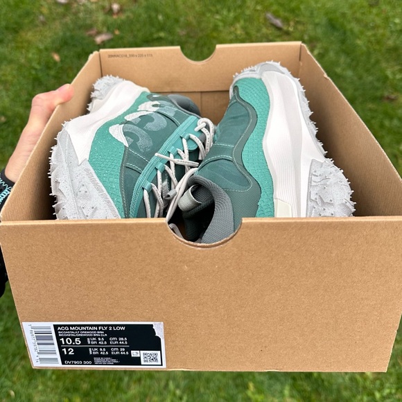 Nike ACG Mountain Fly 2 Low Vintage Green Men’s Shoes size 10,5 brand new - Picture 7 of 7